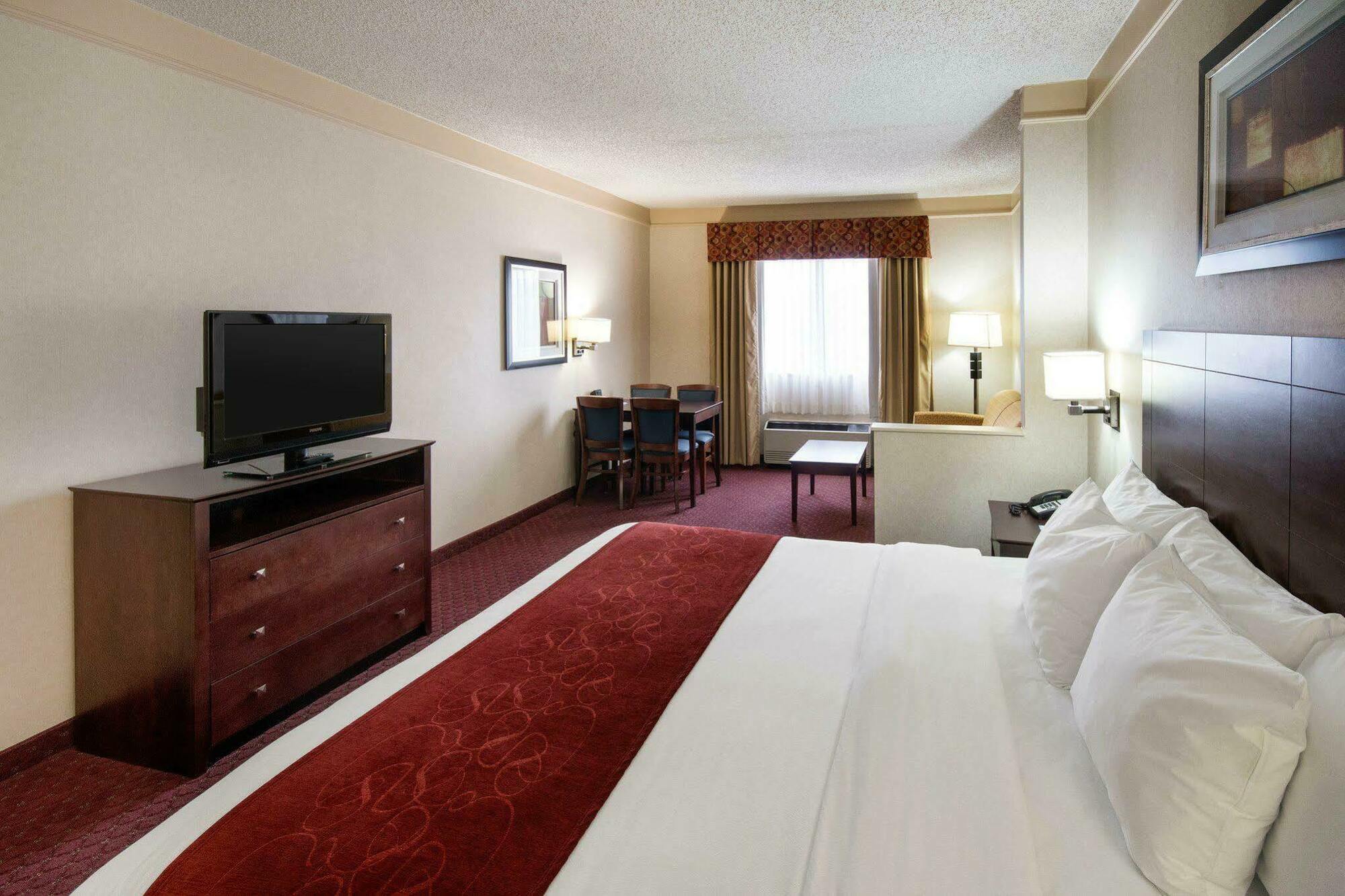 Comfort Parkersburg South Hotel